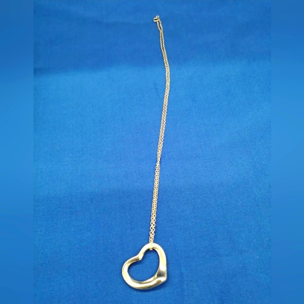 Tiffany & Co. Elsa Peretti 925 Sterling Silver Open HEART Necklace & Pendant 16"